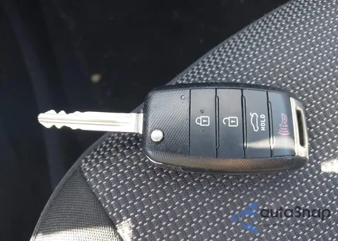 2017 Kia Forte Lx z USA, uszkodzony, nr VIN KNAFK5A89H5704781